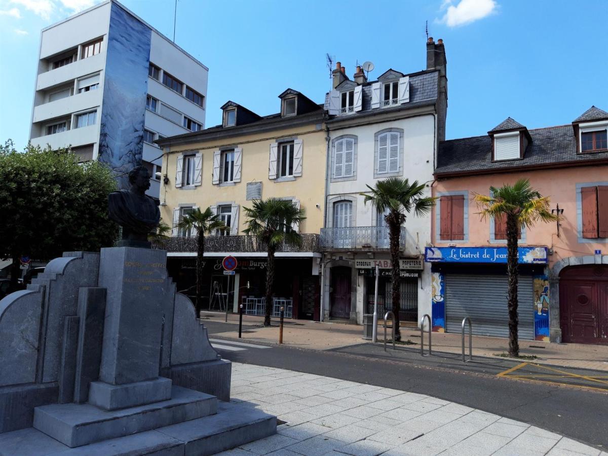 Hypercentre - 2 Grandes Apartment Tarbes